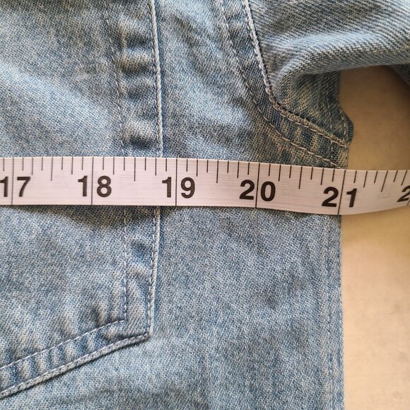 Vintage LEVI'S JEANS FOR WOMEN SHIRT Women's Jean Beaded LongSleeve - Picture 14 of 16